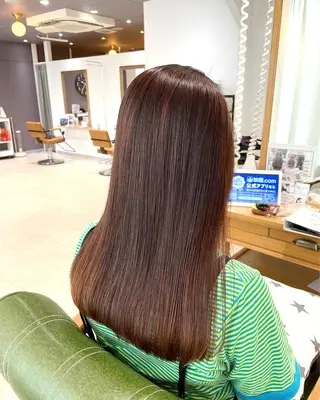 セミロング カラー パーマ 過去一の柔髪ヘア 🌿einshairのヘアスタイル