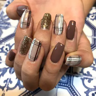 ネイル nail salon  aloalo所属・Nailist Ayaのネイルデザイン