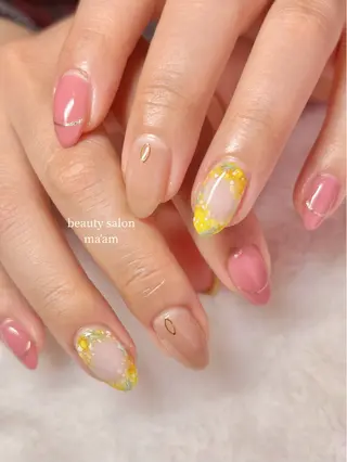 ネイル beauty salon ma'am所属・chihiro 小路ネイルのネイルデザイン