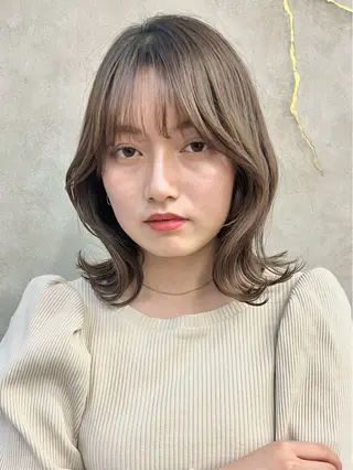ショート カラー パーマ ヘアアレンジ ボブ｜韓国｜美髪矯正 ｜amika🌙のヘアスタイル