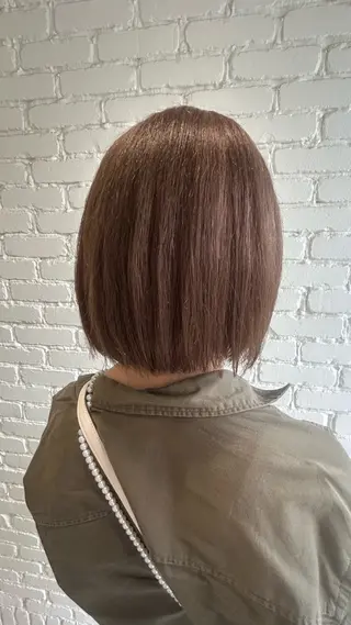 カラー 日比野 莉帆のヘアスタイル