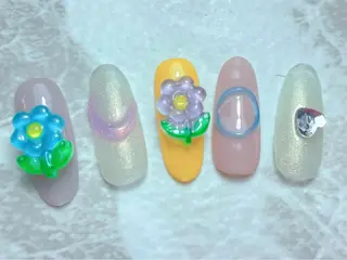 ネイル マジックミラー所属・マジック ミラーのネイルデザイン