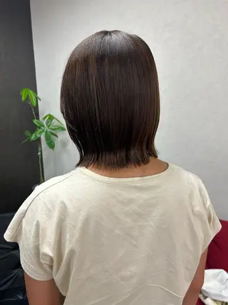 ショート レイヤー/インナー カラー🦋ルイのヘアスタイル
