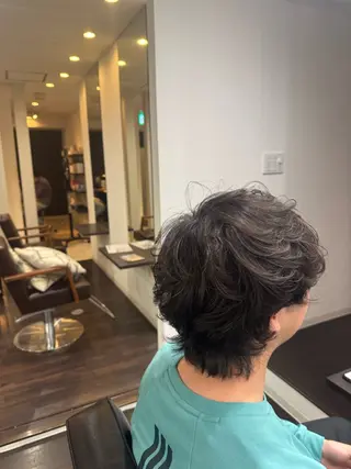 パーマ メンズ 日比 海夏太のヘアスタイル