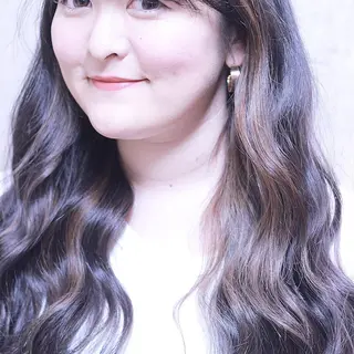 セミロング カラー 及川 光のヘアスタイル