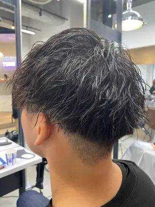 パーマ メンズ 艶カラー/ハイライト /レイヤー中島啓太のヘアスタイル