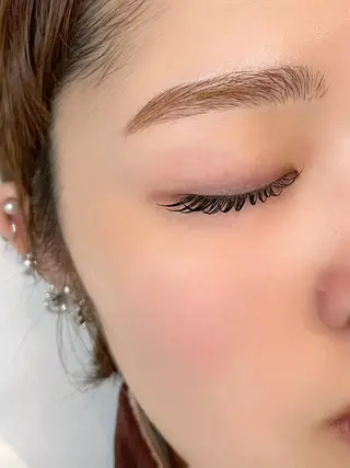 アイブロウ 西崎 labeaux 梅田のマツエク・マツパデザイン