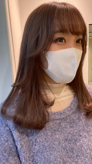 ミディアム カラー 髪質改善ストレート 🌈似合わせカットのヘアスタイル