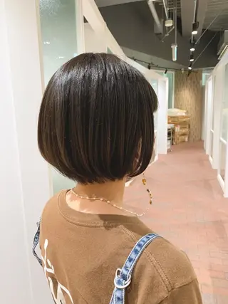 ショート ヘアアレンジ 髪と心を整える美容師 透明感カラー/ボブのヘアスタイル