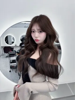 ロング 🩵透明感艶髪 縮毛矯正masa🩵のヘアスタイル