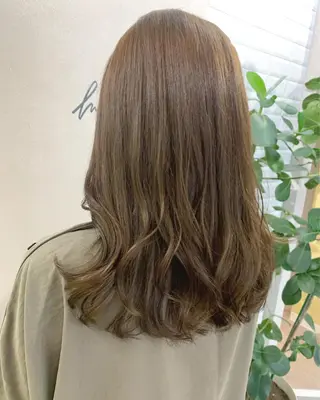 ロング カラー hub hair レイヤー/透明感のヘアスタイル