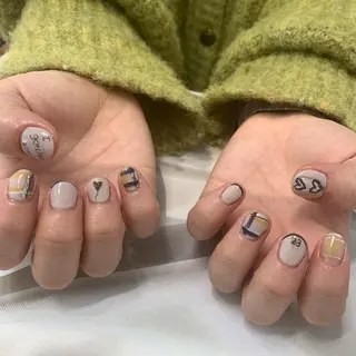 ネイル マキノ ユイのネイルデザイン