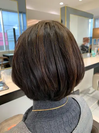 ショート カラー 小田切 栄司のヘアスタイル