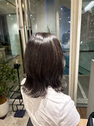 ミディアム カラー SHEA /縮毛矯正 イソダハルカのヘアスタイル