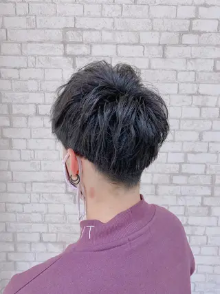 ショート パーマ ヘアアレンジ メンズ ブリーチなし艶カラー 東家のヘアスタイル