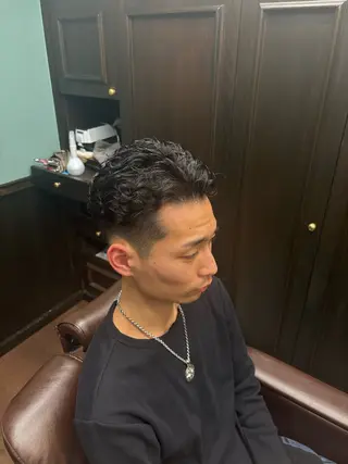 ショート パーマ 鈴木 楓花のヘアスタイル