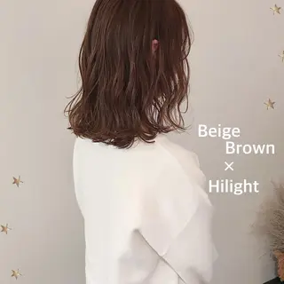 ミディアム カラー 市川 千夏のヘアスタイル