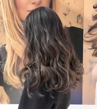ロング カラー ヘアアレンジ 丸みショートボブ/ タッセルボブ 吉野のヘアスタイル