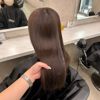 カラー 透明感ベージュ🤎 ナチュラルレイヤーのヘアスタイル