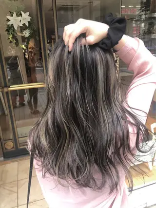 ロング _WHITE 静岡店のヘアスタイル