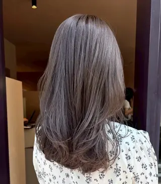 ミディアム HINA /パーマ/ YOKE / 桃山台のヘアスタイル