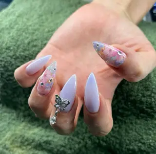 ネイル MHR nailのネイルデザイン