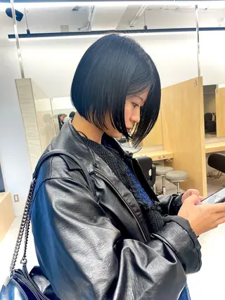 ショート カット・ブリーチ TAIGAのヘアスタイル