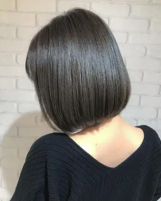 ミディアム カラー エクステ（レミー毛） NINEのヘアスタイル