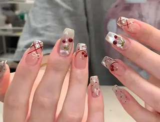 ネイル エリ🫧 nail池袋東口のネイルデザイン
