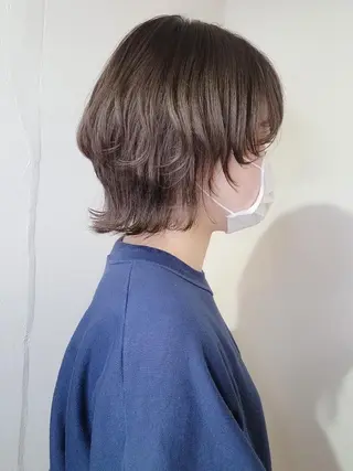 ショート 🇰🇷透明感×ハイ トーン🌟tomoのヘアスタイル