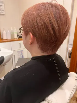 ショート カラー アザマ　ヤスカツ _rosso 川口のヘアスタイル