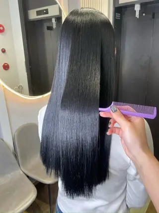 ロング gisel エリナのヘアスタイル