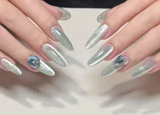 ネイル エリ🫧 nail池袋東口のネイルデザイン