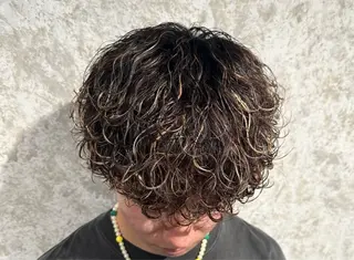 メンズ KAMINAO HIRYUのヘアスタイル