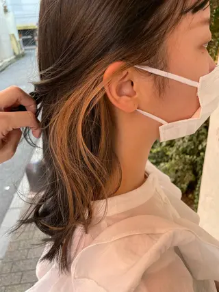 セミロング カラー 柳内 崚平のヘアスタイル