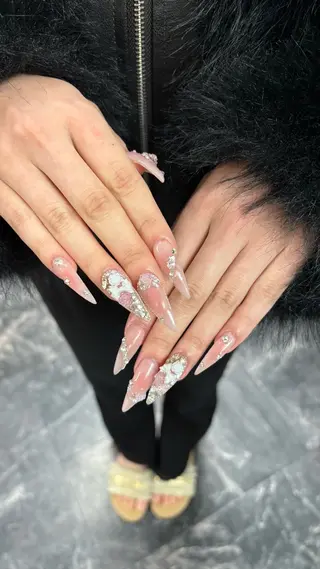 ネイル Riran°・*:. shikiのネイルデザイン