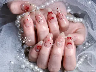 ネイル Nailsalon Vi+ももか🩷のネイルデザイン