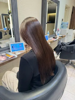 ロング パーマ さら艶レイヤーカット 🩶Suzuneのヘアスタイル