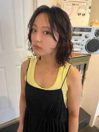 ミディアム はな SPURのヘアスタイル