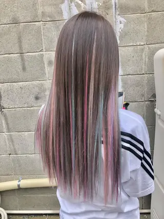 カラー ダブルスキルエクステ /羽エクステ白石宇由のヘアスタイル