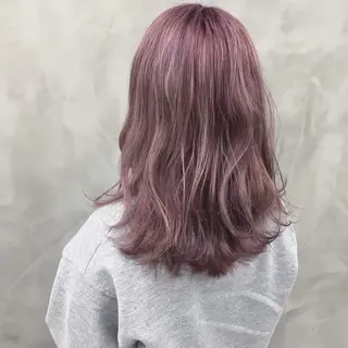 セミロング カラー 🐝 hachi🐝のヘアスタイル