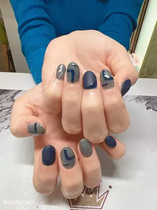 ネイル ガレンドウ 白澤 愛子のネイルデザイン