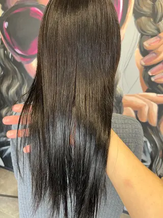 セミロング カラー パーマ ヘアアレンジ メンズ キッズ ネイル マツエク・マツパ アイブロウ 久木原 ゆりのヘアスタイル
