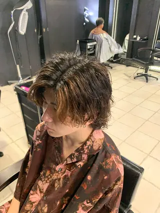 カラー ヘアアレンジ メンズ メンズ専門 美容師✨ アメ村 堀江颯瑛のヘアスタイル