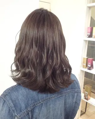 セミロング カラー ヘアアレンジ 榎園 由美のヘアスタイル