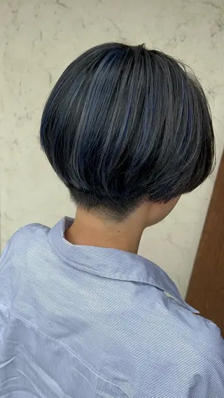 ショート カラー MATSURI BASE.AWAJIのヘアスタイル
