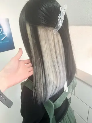 カラー SALOWIN栄 高須大貴のヘアスタイル