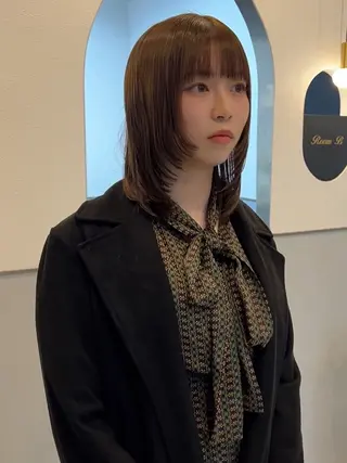 ミディアム カラー ハッシュカット レイヤーカット　熊谷のヘアスタイル