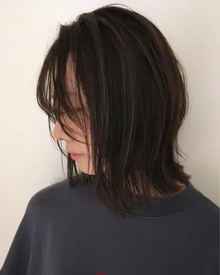 ミディアム カラー 坂上 岳のヘアスタイル