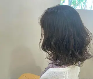 ミディアム カラー AKI 🐉のヘアスタイル